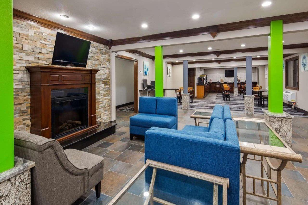 Hotel Ramada By Wyndham Cedar Rapids South Zewnętrze zdjęcie